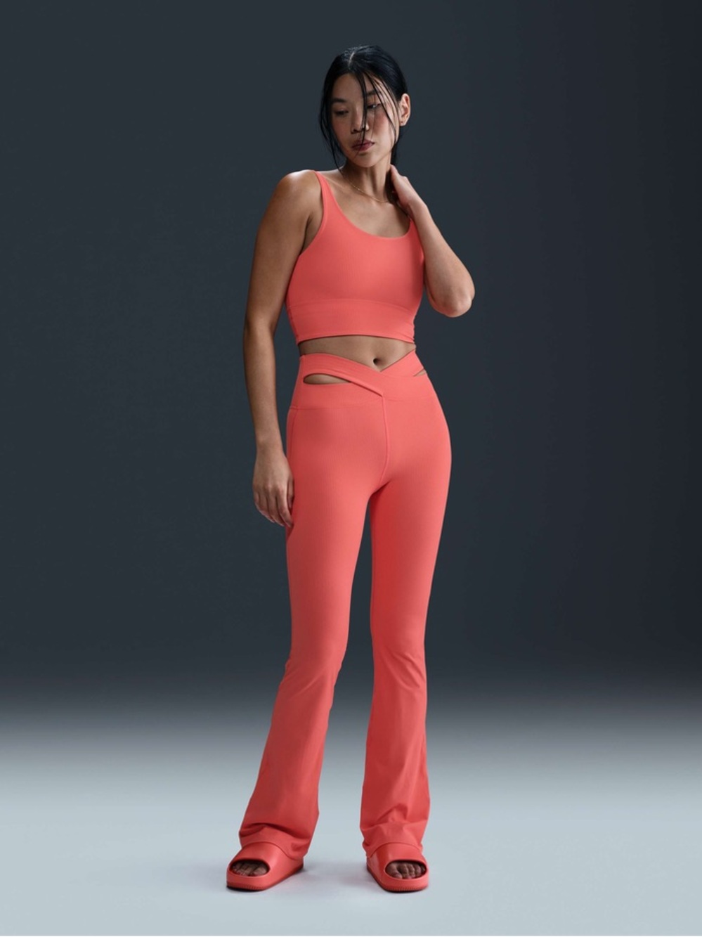 Nike Zenvy Rib Women's High-Waisted Full-Length Flared Leggings coral size L NWT